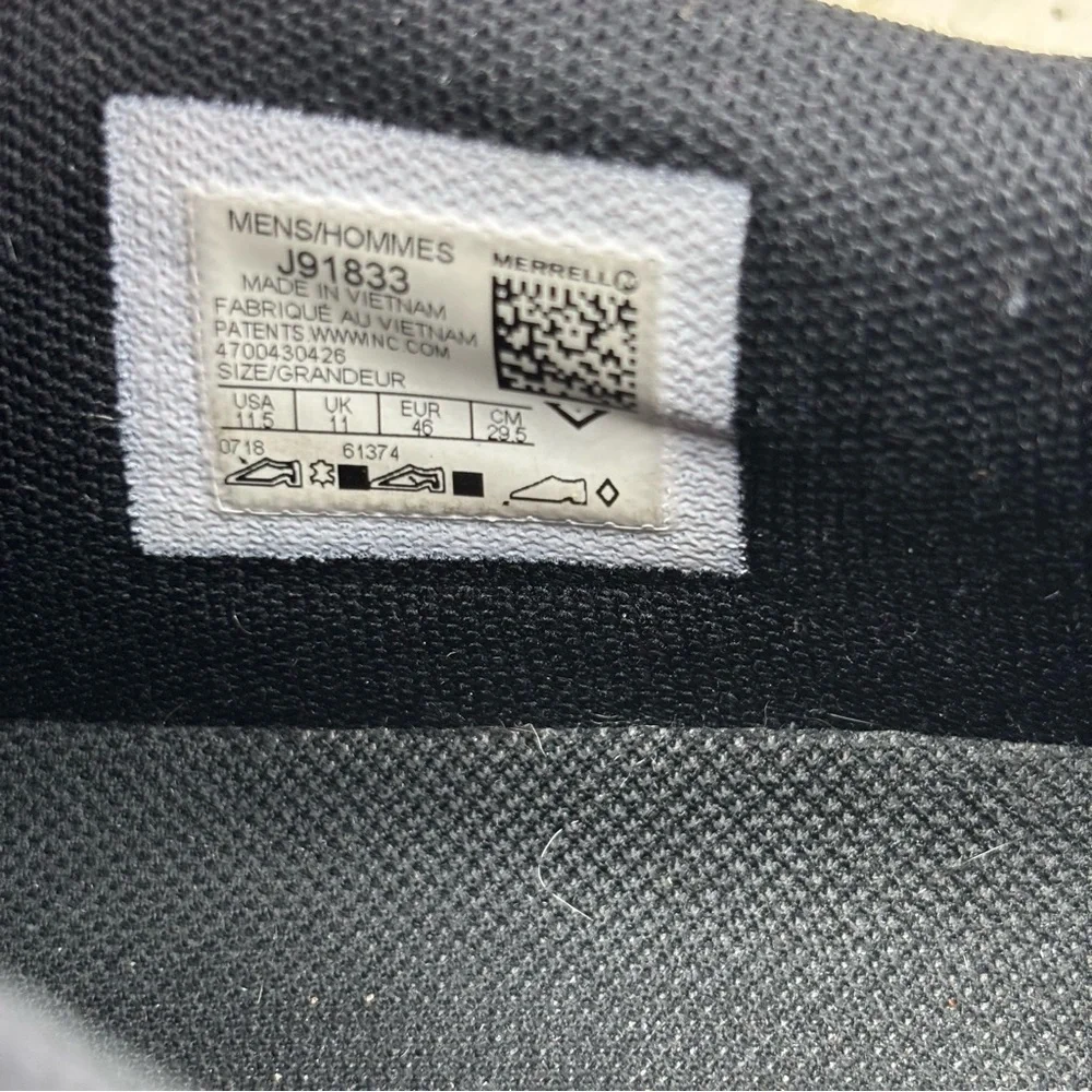 Merrell smooth size